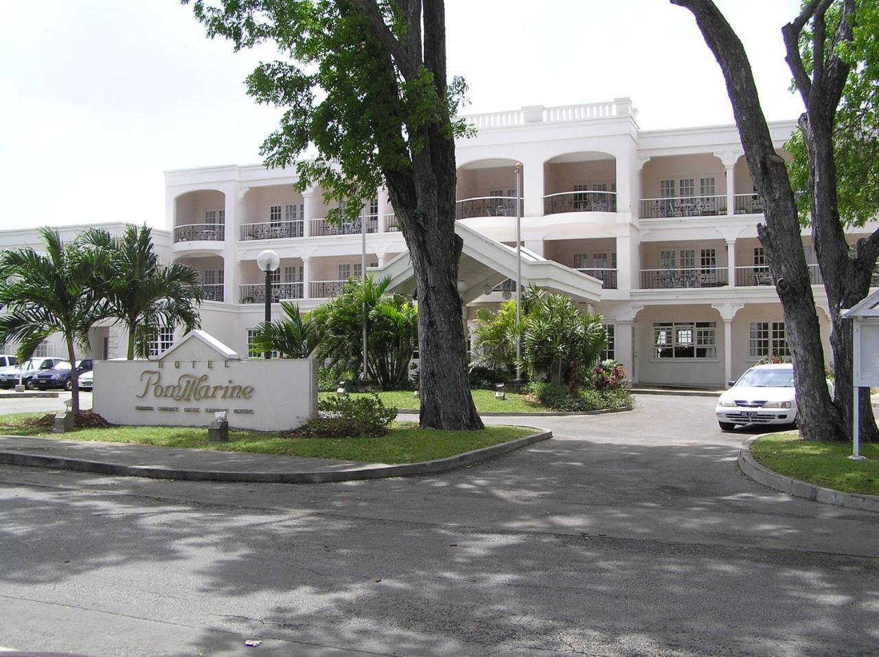 Hotel Pommarine Bridgetown Bagian luar foto