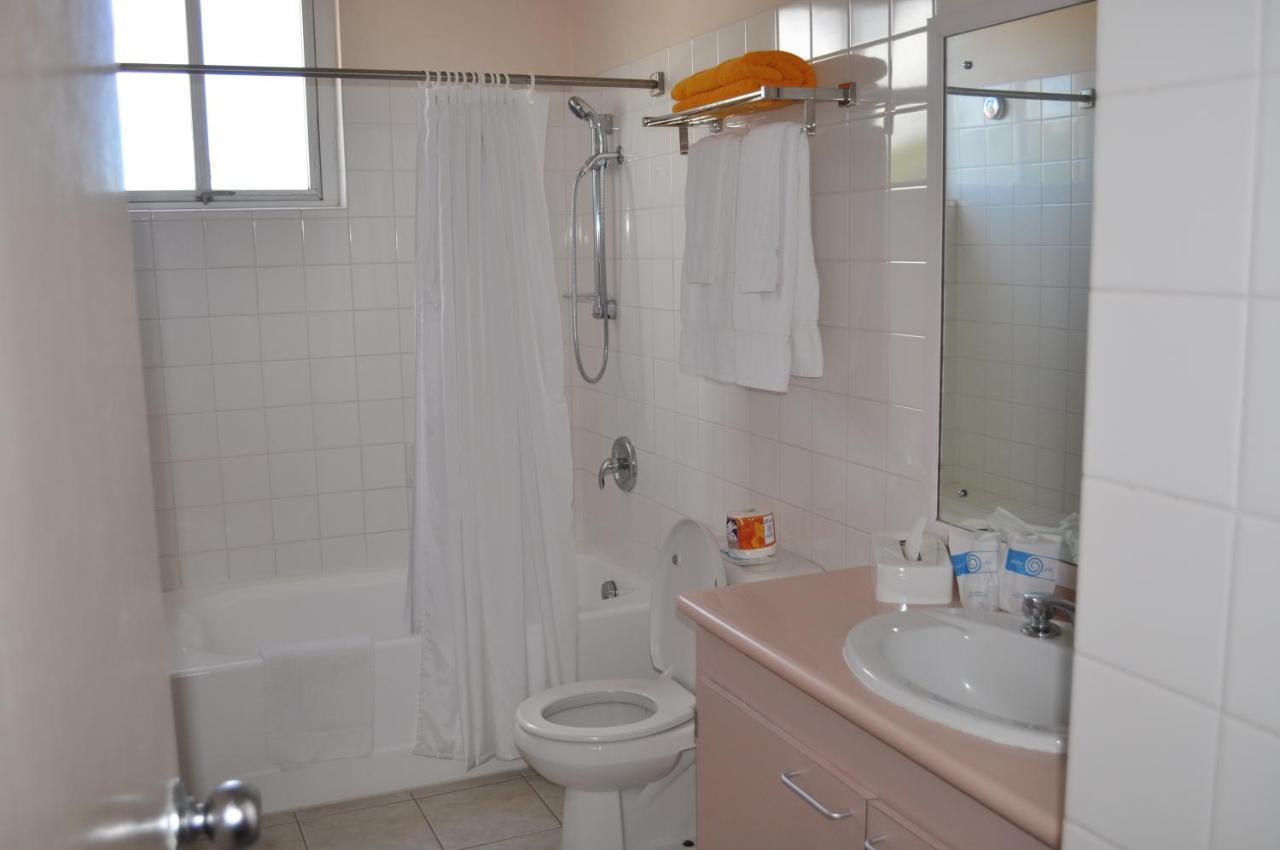 Hotel Pommarine Bridgetown Bagian luar foto